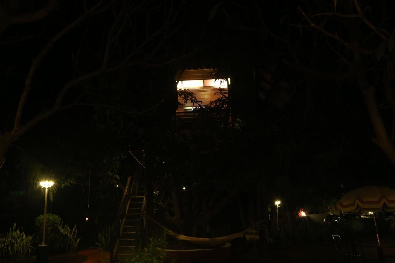 Outpost@Alibaug Hotell Alībāg Eksteriør bilde
