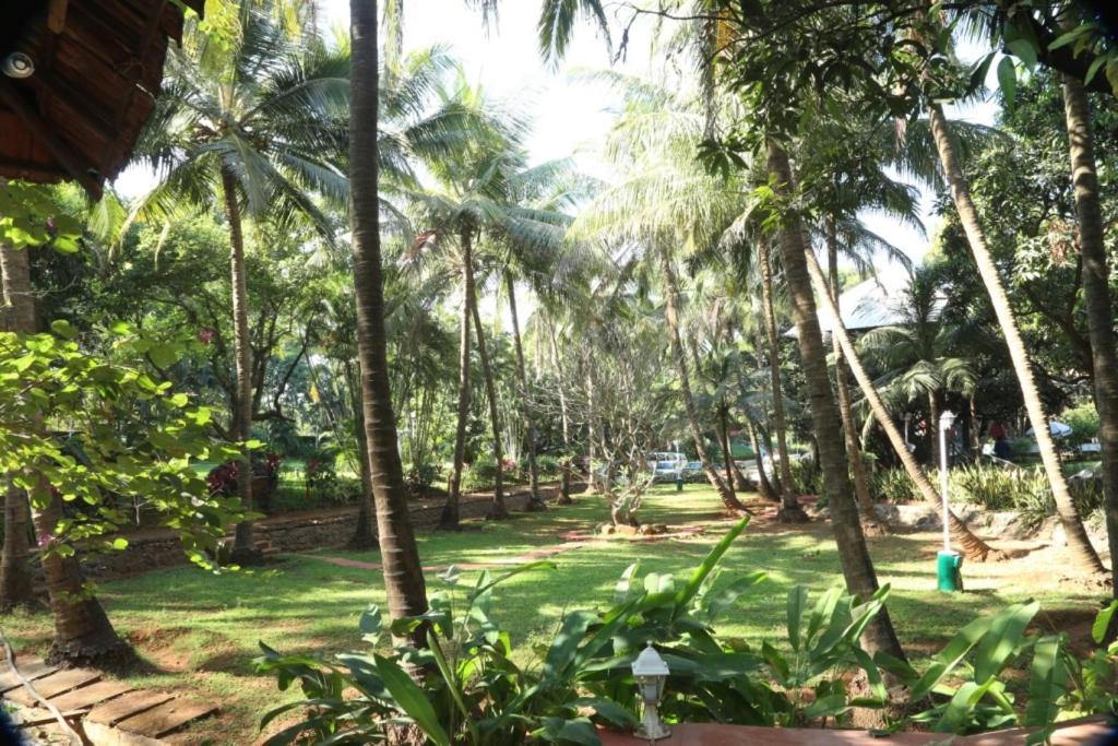 Outpost@Alibaug Hotell Alībāg Eksteriør bilde
