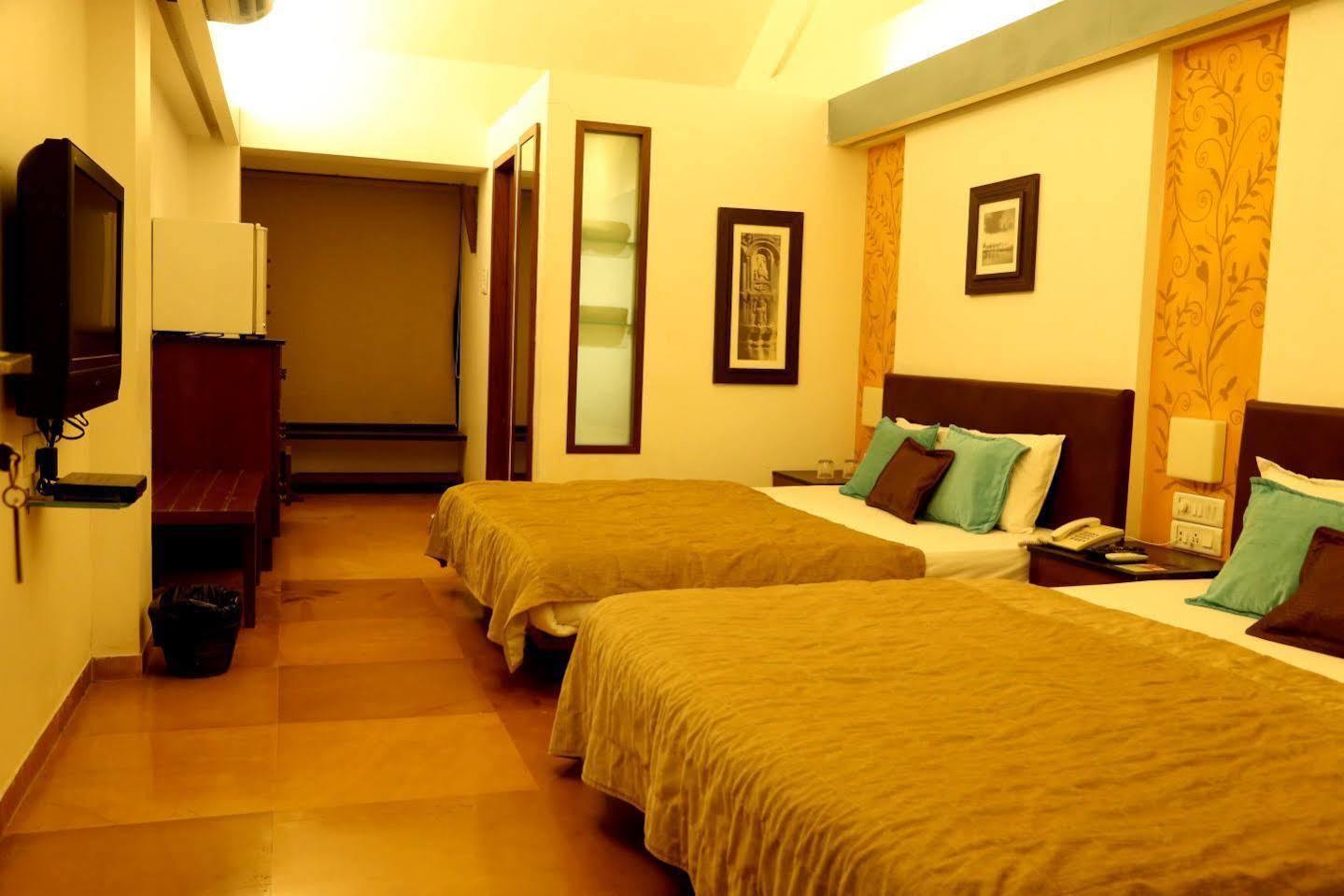 Outpost@Alibaug Hotell Alībāg Eksteriør bilde