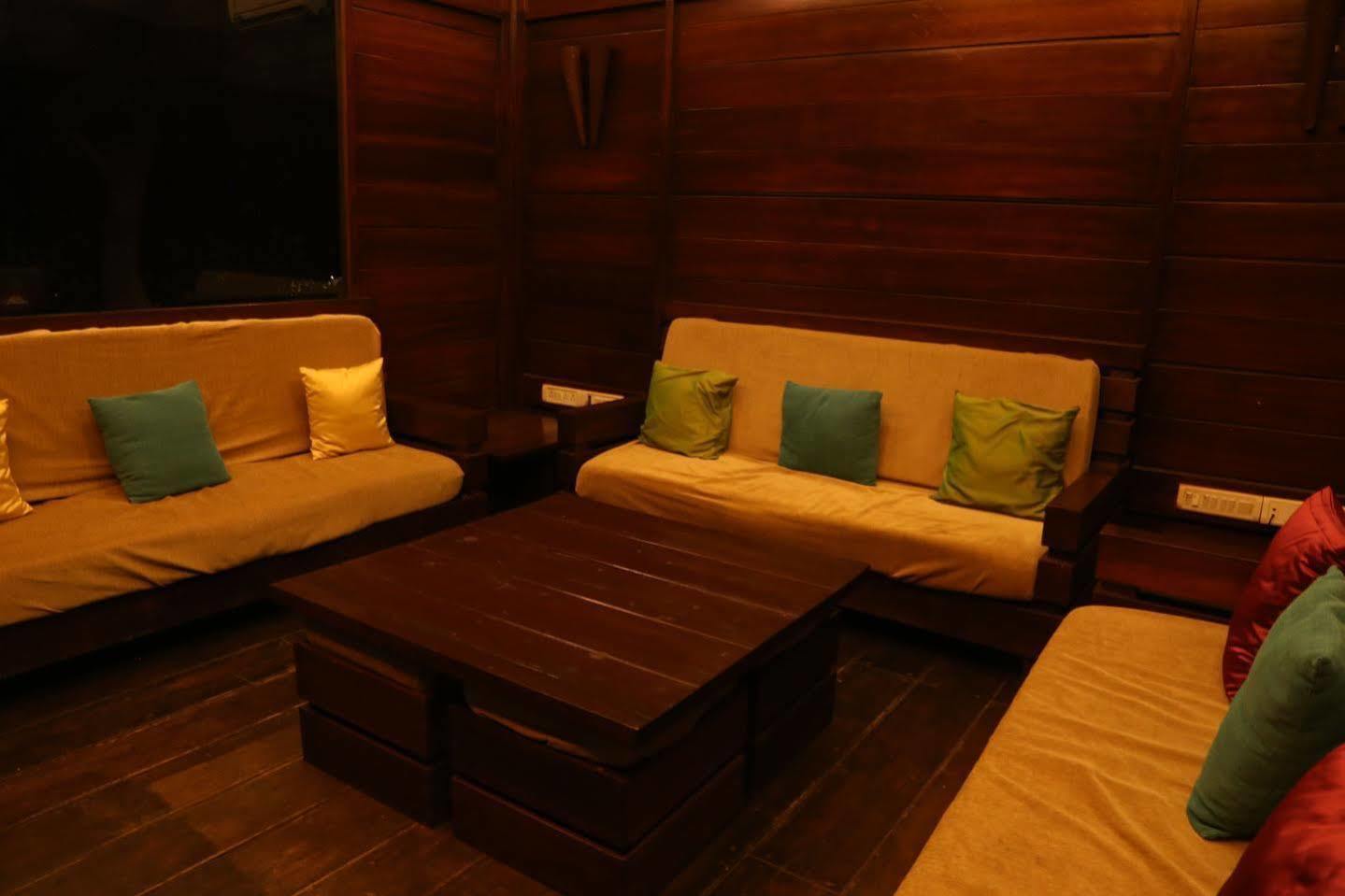 Outpost@Alibaug Hotell Alībāg Eksteriør bilde
