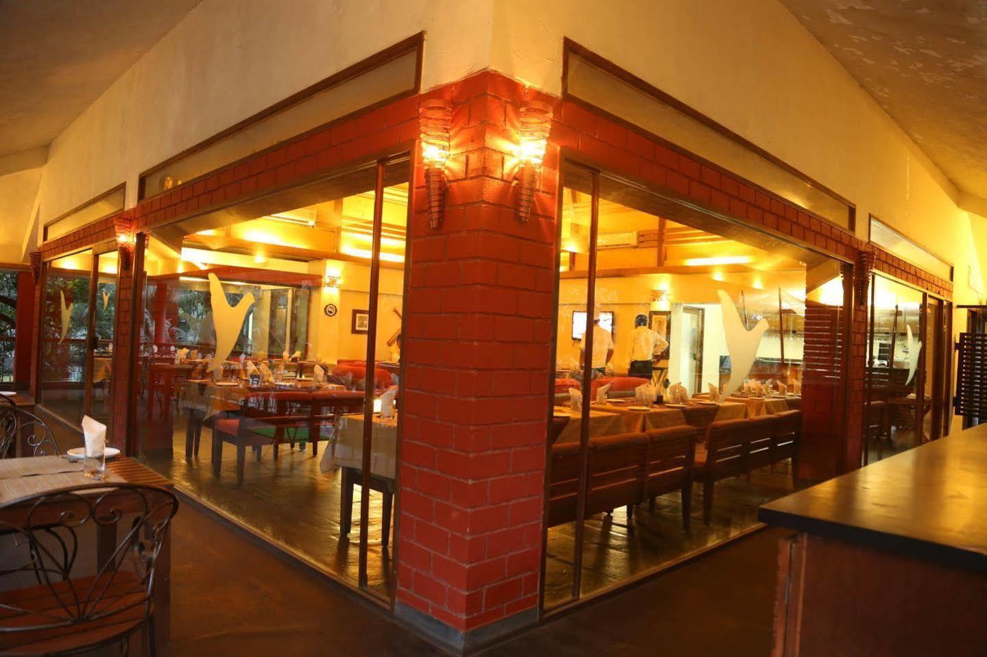 Outpost@Alibaug Hotell Alībāg Eksteriør bilde